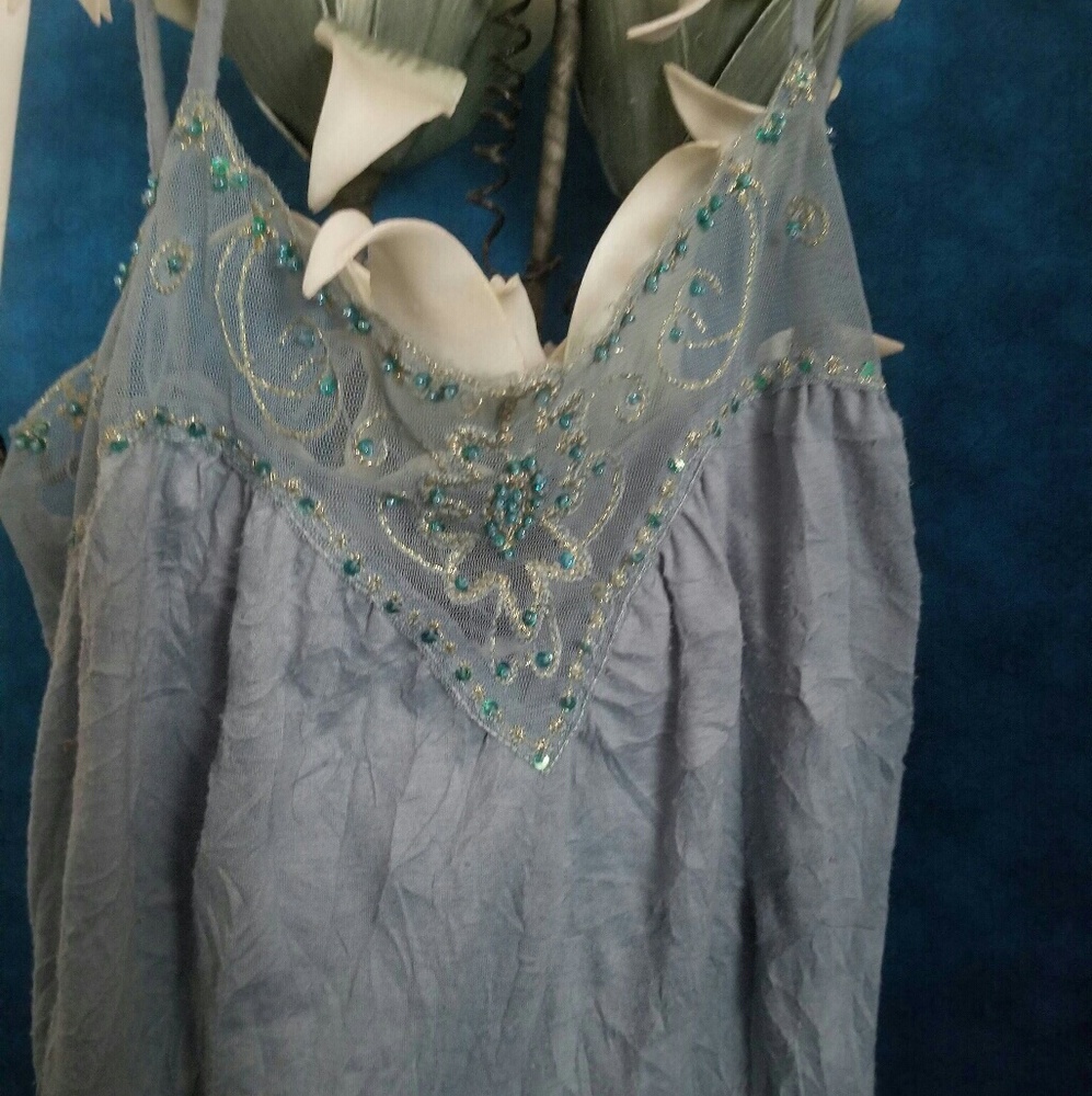 BEADED SLEEVELESS TANK, SIZE MEDIUM, j.t.b.